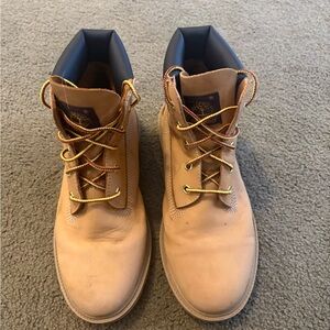 Timberland Boots Size 5 Boys barely worn
